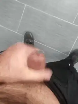 Snapshot of centro6891 chatting on February 11, 7:52 am centro6891 online show from February 11, 7:52 am