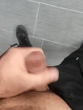 Snapshot of centro6891 chatting on February 14, 10:04 am centro6891 online show from February 14, 10:04 am