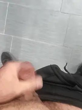 centro6891 online show from April 2, 10:22 am