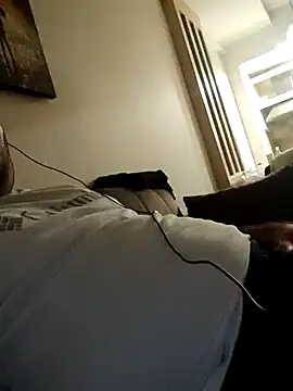 Snapshot of centro6891 chatting on October 28, 9:36 pm centro6891 online show from October 28, 9:36 pm