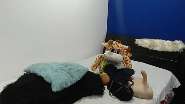 EmmilyConnor online show from March 18, 3:46 pm