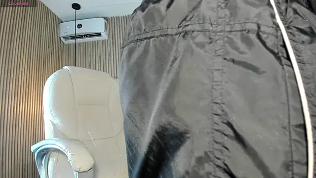 VenuzSofia online show from November 29, 10:43 pm