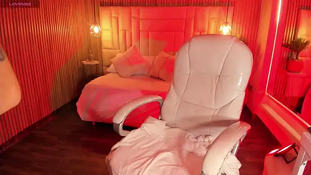 VenuzSofia online show from March 13, 10:37 pm