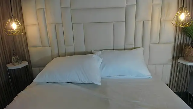 VenuzSofia online show from February 3, 11:21 pm