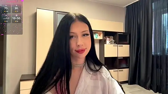 Snapshot of TenderliOne chatting on November 27, 8:37 am TenderliOne online show from November 27, 8:37 am