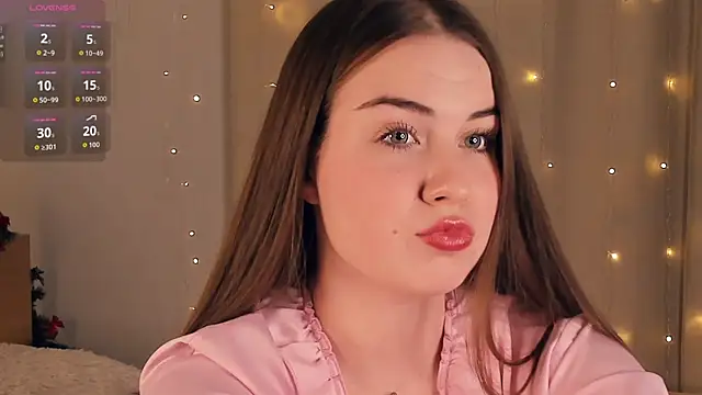 LoreeScialdone online show from January 31, 8:51 pm