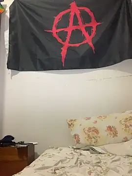 xlucifer13 online show from April 30, 2:18 am