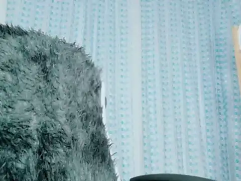 Fiona1010 online show from March 25, 1:06 am