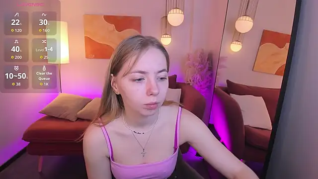 Snapshot of Nora_Miller chatting on November 11, 6:19 am Nora Miller online show from November 11, 6:19 am