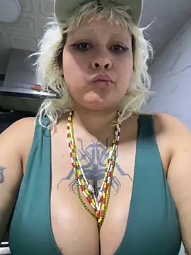 pinkbaddie777 online show from February 7, 7:38 am