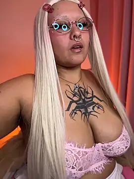 pinkbaddie777 online show from April 11, 3:25 am