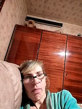 Snapshot of Georgette466 chatting on November 14, 7:06 pm Georgette466 online show from November 14, 7:06 pm