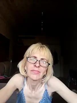 Georgette466 online show from May 15, 2:59 pm