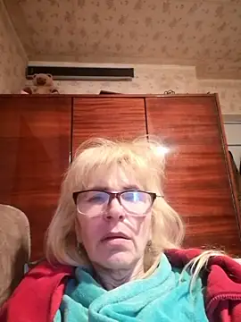 Georgette466 online show from April 12, 3:37 pm