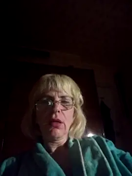 Snapshot of Georgette466 chatting on June 11, 1:27 am Georgette466 online show from June 11, 1:27 am