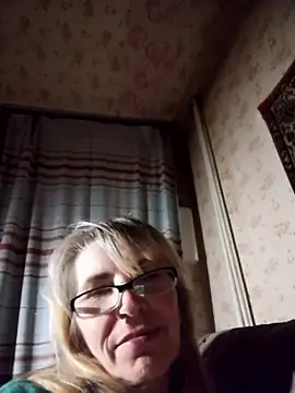 Snapshot of Georgette466 chatting on November 30, 5:47 pm Georgette466 online show from November 30, 5:47 pm