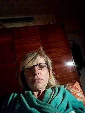 Snapshot of Georgette466 chatting on November 16, 11:30 pm Georgette466 online show from November 16, 11:30 pm