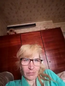 Georgette466 online show from April 19, 8:04 am