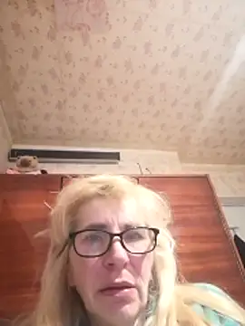 Georgette466 online show from May 2, 4:12 pm