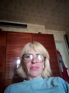 Snapshot of Georgette466 chatting on June 24, 3:43 pm Georgette466 online show from June 24, 3:43 pm