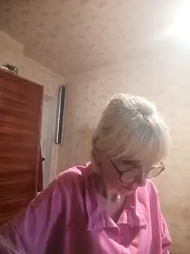 Snapshot of Georgette466 chatting on July 14, 1:28 pm Georgette466 online show from July 14, 1:28 pm