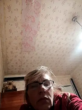 Snapshot of Georgette466 chatting on November 19, 5:24 pm Georgette466 online show from November 19, 5:24 pm