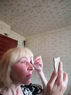 Snapshot of Georgette466 chatting on June 10, 2:51 pm Georgette466 online show from June 10, 2:51 pm