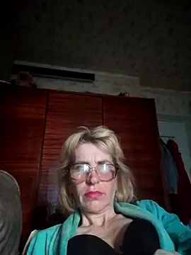 Snapshot of Georgette466 chatting on June 20, 3:00 am Georgette466 online show from June 20, 3:00 am