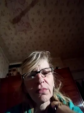 Snapshot of Georgette466 chatting on November 20, 6:19 pm Georgette466 online show from November 20, 6:19 pm