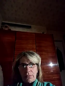 Snapshot of Georgette466 chatting on November 22, 5:23 pm Georgette466 online show from November 22, 5:23 pm