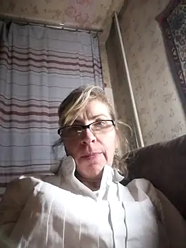 Snapshot of Georgette466 chatting on December 5, 5:55 pm Georgette466 online show from December 5, 5:55 pm