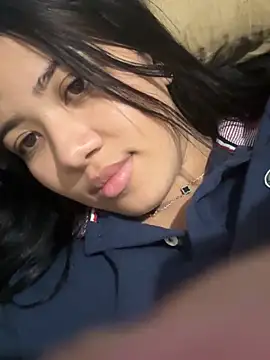 Snapshot of morenahhwy chatting on November 25, 2:23 am morenahhwy online show from November 25, 2:23 am