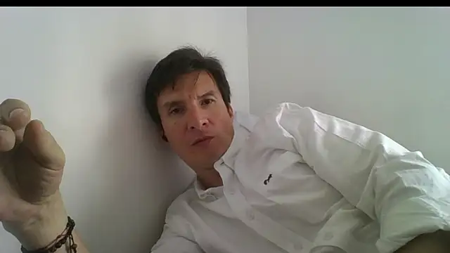 carliesexyman online show from November 20, 7:36 pm