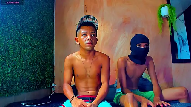 wild best online show from November 17, 7:40 pm