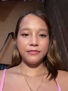 Snapshot of _bitesizedbabe chatting on February 24, 5:25 pm bitesizedbabe online show from February 24, 5:25 pm