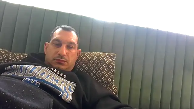 ckraiders84 online show from April 4, 3:51 pm