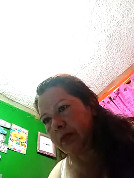 Snapshot of penny_foxxxy chatting on November 4, 5:33 am penny foxxxy online show from November 4, 5:33 am