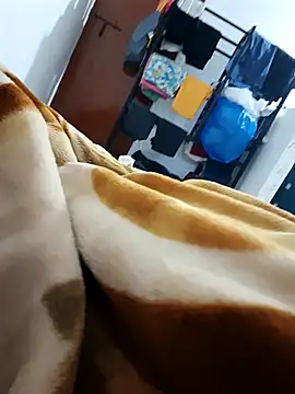 Laal Parilove online show from January 16, 7:18 pm