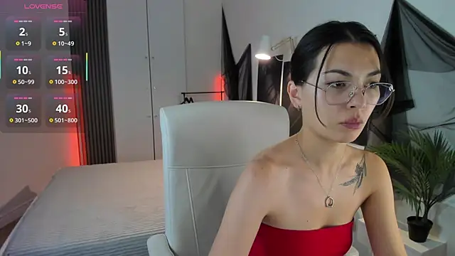 Snapshot of AsianAlis chatting on November 16, 2:22 pm AsianAlis online show from November 16, 2:22 pm