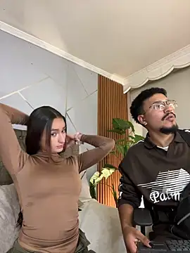 Noa N Luxy online show from November 11, 3:56 am