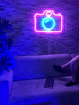 Noa N Luxy online show from December 3, 2:34 am