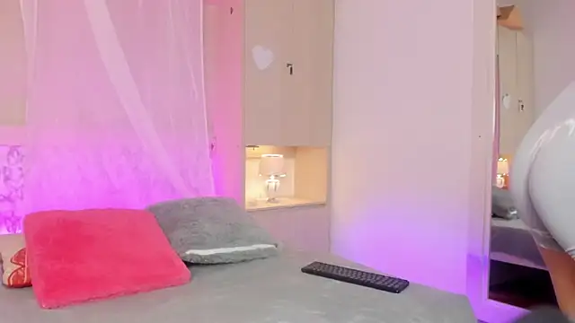 Snapshot of GabyMason_ chatting on November 20, 12:06 pm GabyMason online show from November 20, 12:06 pm