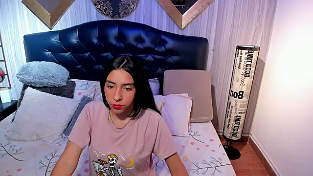 Snapshot of shirley_sweet_ chatting on October 30, 8:06 pm shirley sweet  online show from October 30, 8:06 pm