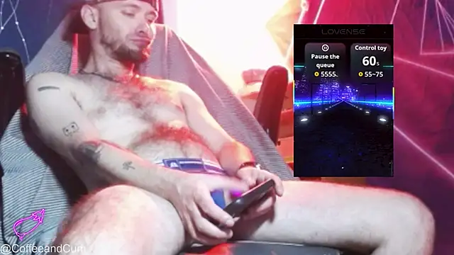 Snapshot of ScottyD_jerksit chatting on October 31, 3:14 am ScottyD jerksit online show from October 31, 3:14 am