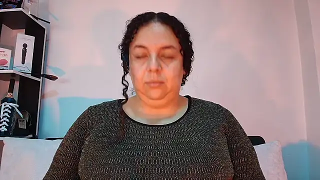 Snapshot of Natasha_Amber chatting on November 11, 2:01 pm Natasha Amber online show from November 11, 2:01 pm