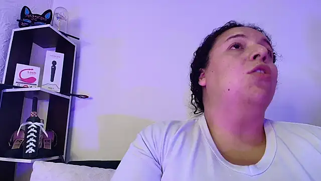 Snapshot of Natasha_Amber chatting on November 8, 3:04 pm Natasha Amber online show from November 8, 3:04 pm