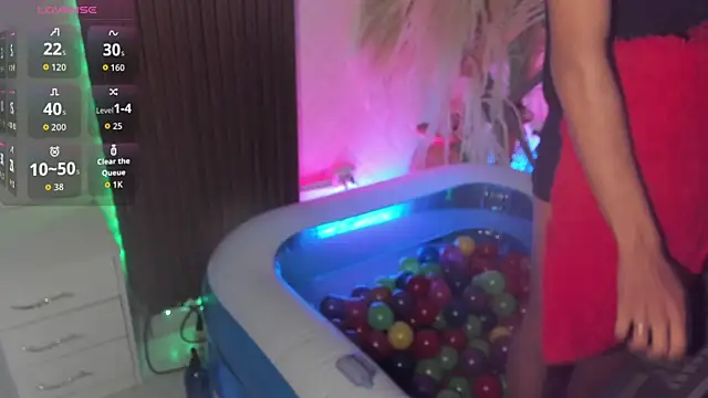 Max Steell online show from November 15, 5:33 am