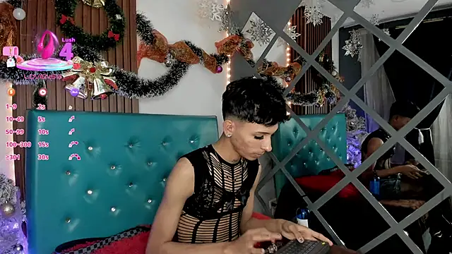 Max Steell online show from December 3, 4:57 am