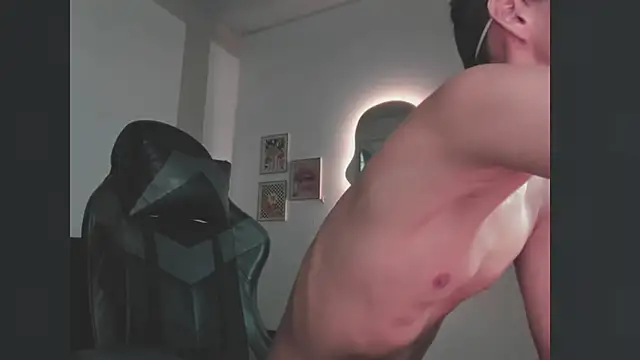 Senpai Lover online show from November 21, 6:40 pm