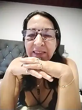 MaryHottiee online show from November 13, 9:30 pm